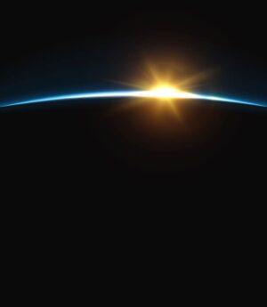 وکتور طلوع خورشید از فضا - وکتور پس زمینه طلوع خورشید از فضا وکتور افکت نور طلوع خورشید روی زمینه مشکی